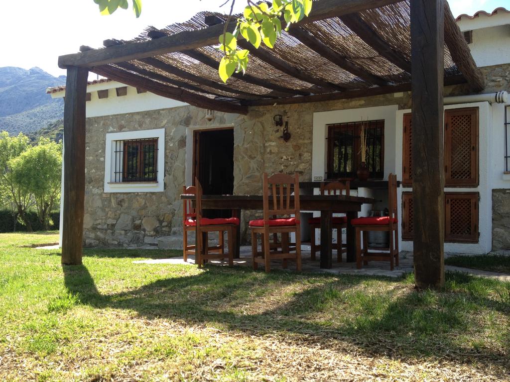 Casa Rural Los Cascajales – Pérgola – Casa Rural Los Cascajales